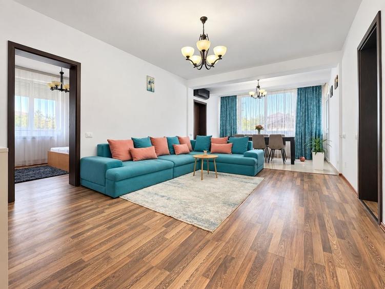 Apartament cu 3 camere decomandat, mobilat în Lipovei