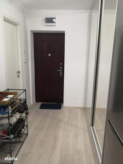 Garsonieră decomandată în Tei