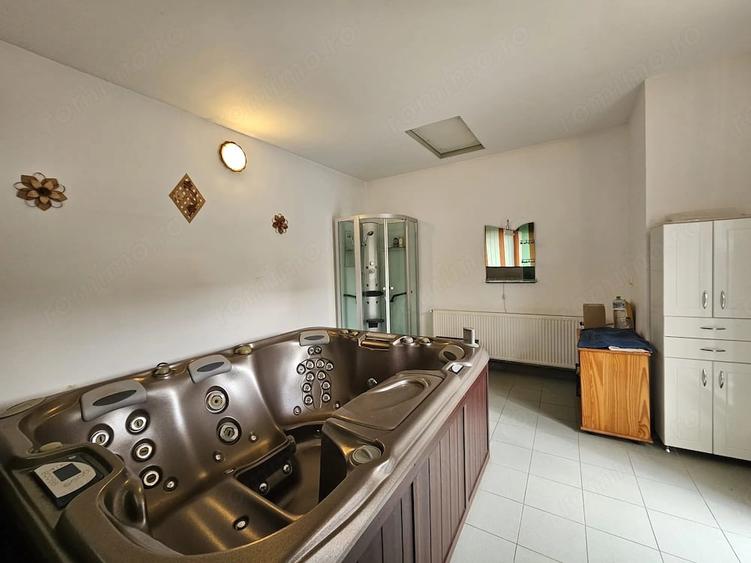 Casă cu Teren 1159 Mp în Zăvoi