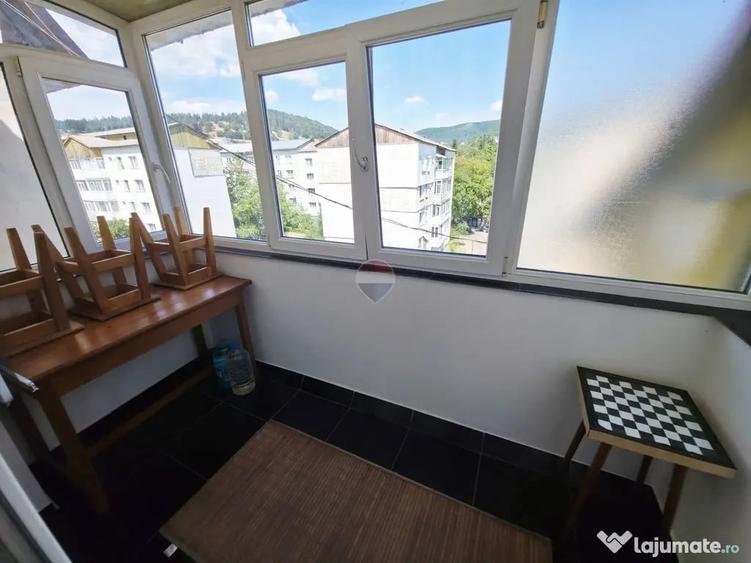 Apartament 3 camere | Central Piatra-Neam? | Finisat Modern - 5