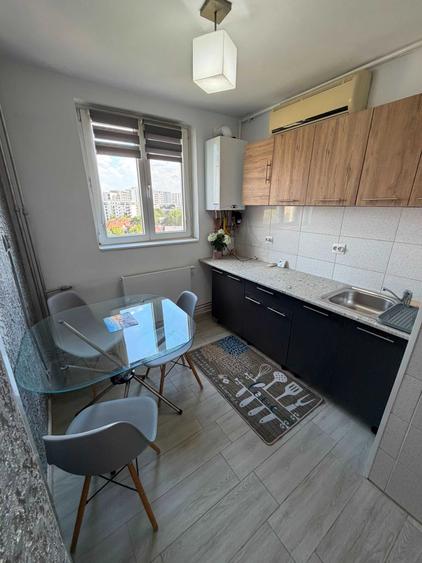 Apartament cu 2 camere decomandat în Circumvalațiunii