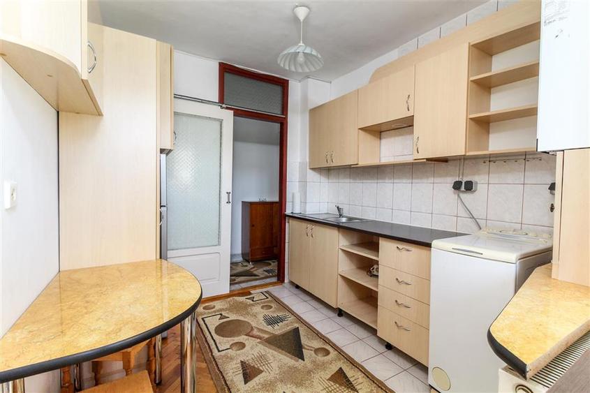 Apartament cu 2 camere decomandat în Zorilor