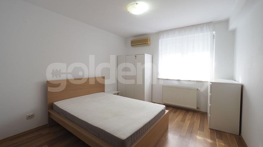 Duplex cu 4 camere cu Canalizare în Iancu Nicolae