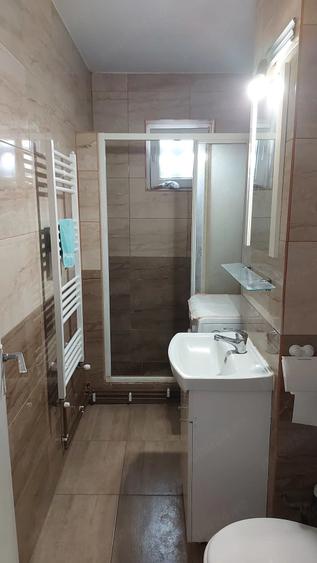 Apartament cu 2 camere nedecomandat în Central
