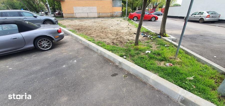 Teren de 239 mp, în Apărătorii Patriei