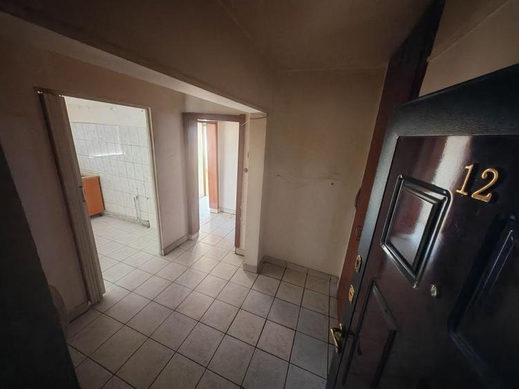 Vand apartament in Stei - 12