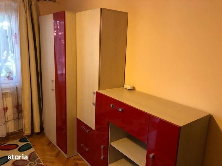 Apartament cu 4 camere decomandat în Mărăști