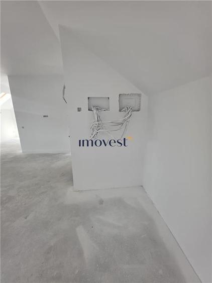 Apartament cu 3 camere decomandat în Titulescu