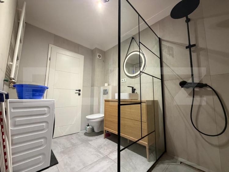 Apartament cu 2 camere semidecomandat, mobilat în Mănăștur