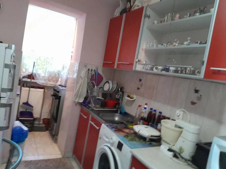 Garsonieră decomandată în Central