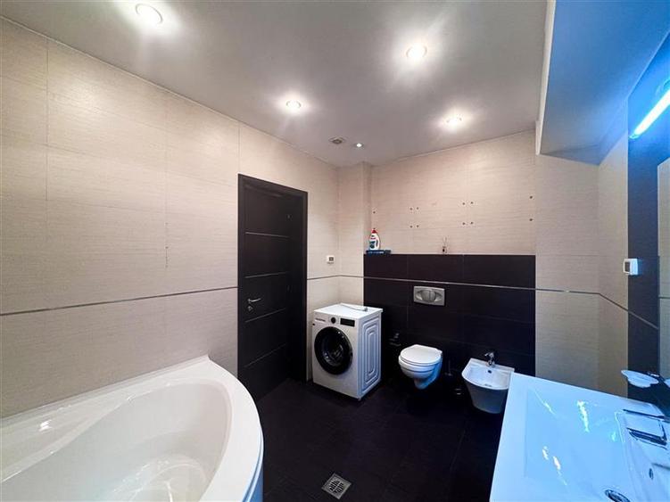 Apartament cu 3 camere semidecomandat, mobilat în Herăstrău