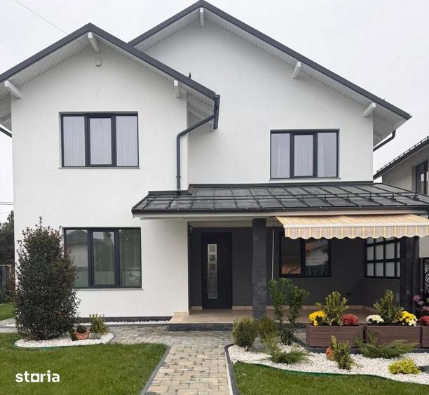 Casă cu 4 camere cu Teren 369 Mp în Blejoi