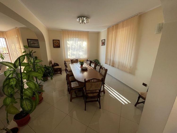 Casă individuală cu 4 camere cu Teren 900 Mp în Păulești