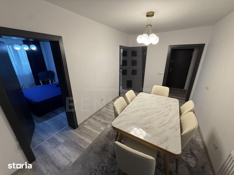 Apartament cu 4 camere decomandat în Ultracentral