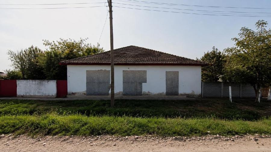 Casă individuală cu 10 camere cu Teren 2174 Mp în Jamu Mare