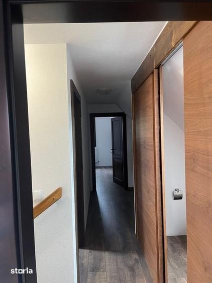 Casă cu 4 camere cu Teren 200 Mp în Joseni