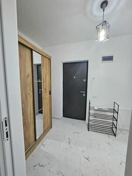 Garsonieră decomandată în Berceni