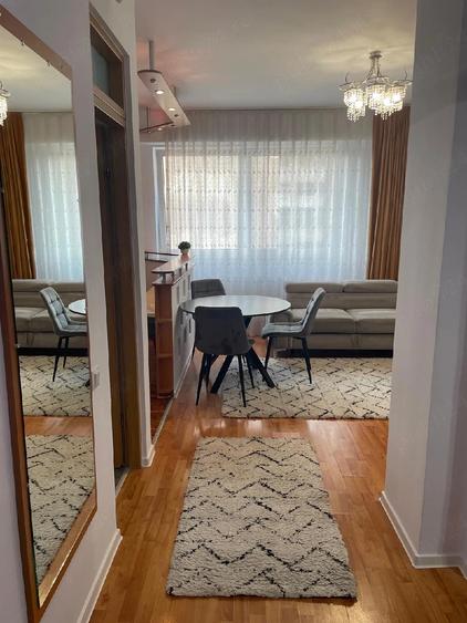 Apartament cu 3 camere decomandat în Mărăști