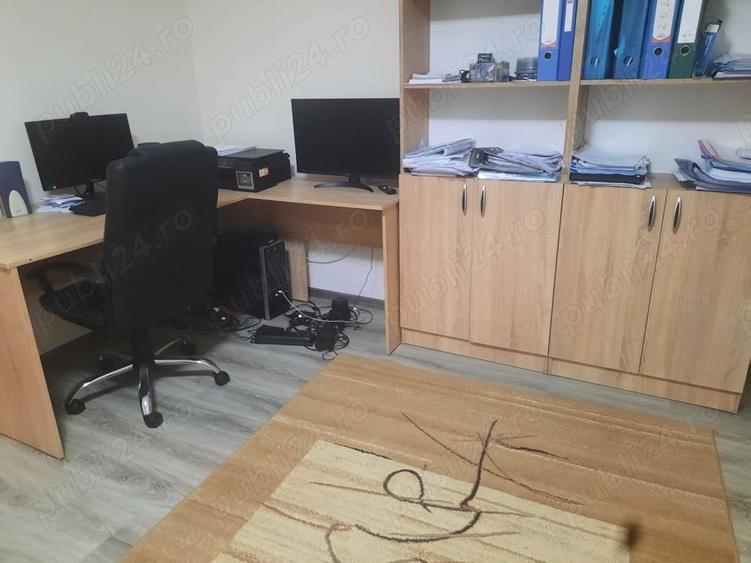 Casă cu 5 camere cu Teren 812 Mp în Central