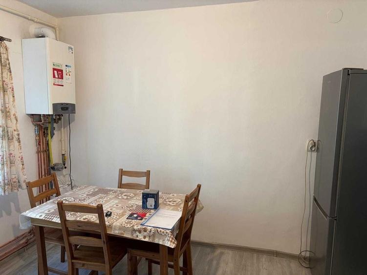 Apartament cu 2 camere decomandat, mobilat în Fundeni