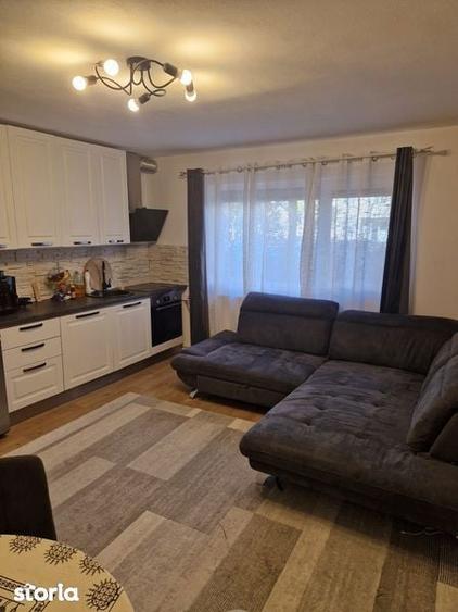 Apartament cu 3 camere decomandat în Decebal