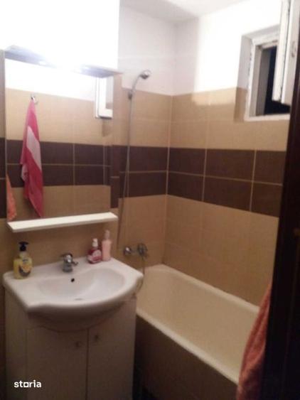 Apartament cu 3 camere decomandat, mobilat în Olimpia-Stadion