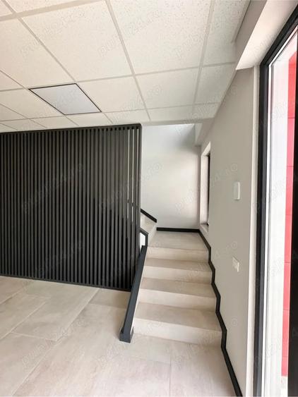 Spațiu comercial, de 600 mp, în Rudeni