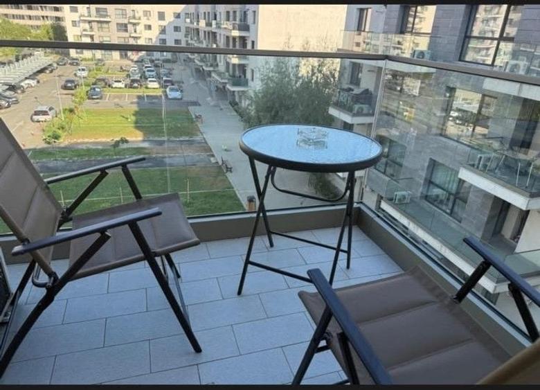 Apartament cu 2 camere, mobilat în Pipera
