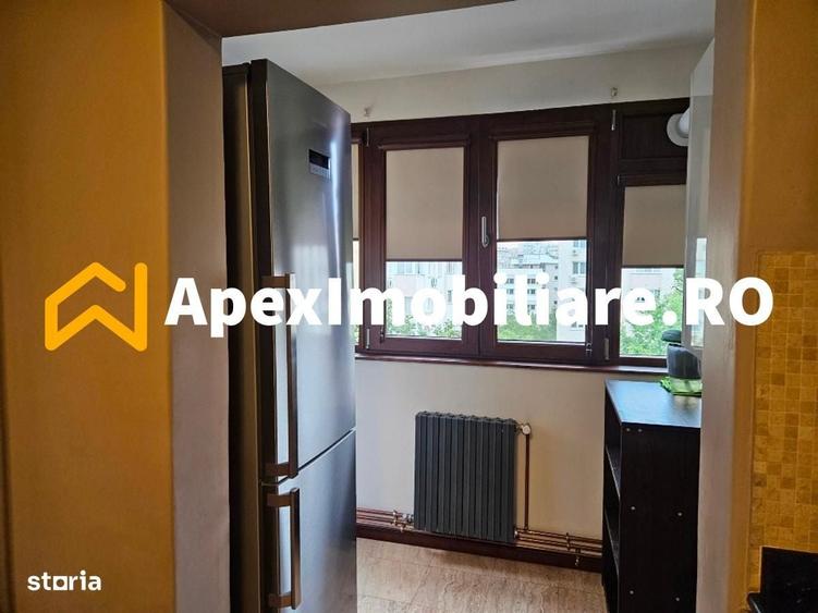 Apartament cu 3 camere decomandat în Dristor