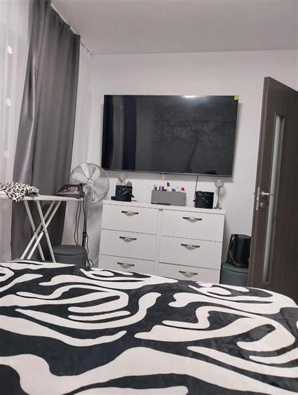 Apartament cu 2 camere decomandat, mobilat în Baza 3