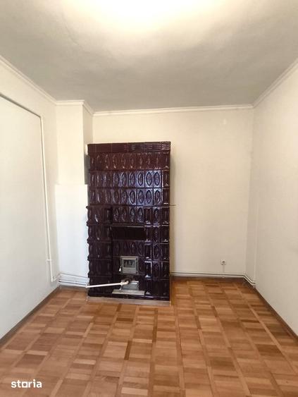 Spațiu comercial, de 250 mp, în Vatra Luminoasă
