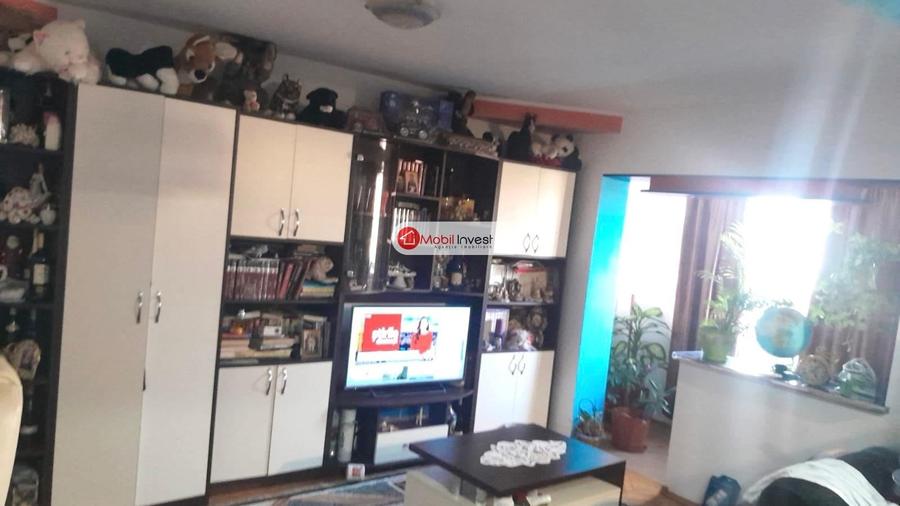 Apartament 2 camere decomandate, zona Cetate- Mercur - 4