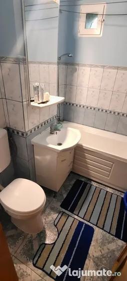 Apartament cu 2 camere decomandat în Est