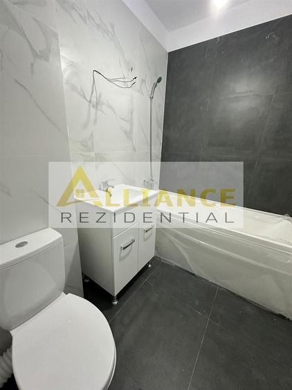 Garsonieră decomandată în Central