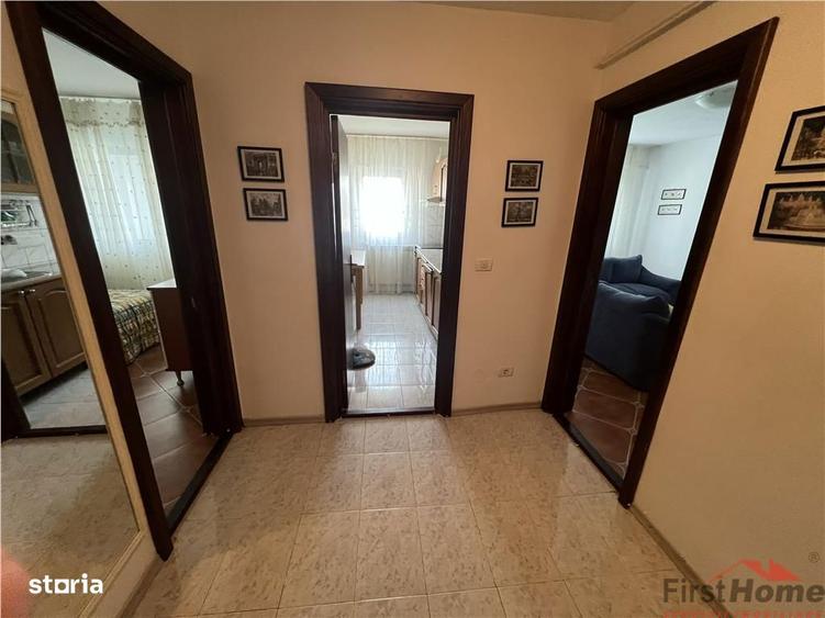 Apartament cu 2 camere, mobilat în Central