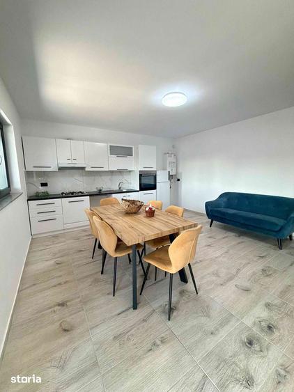 Casă cu 3 camere cu Teren 500 Mp în Letea Veche