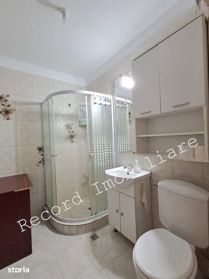 Inchiriere Apartament 1 camera, 32 mp, parcare zona Eroilor Floresti - 1