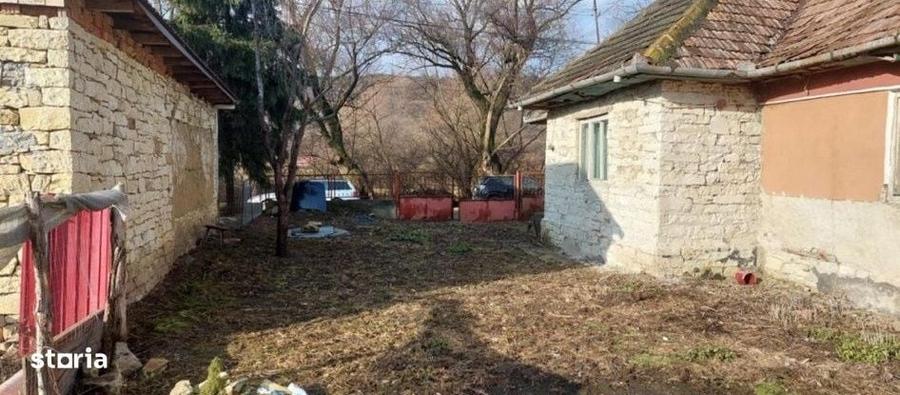 Spațiu comercial, în Făureni