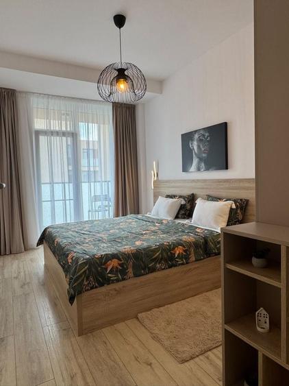 Apartament cu 2 camere nedecomandat în Torontalului