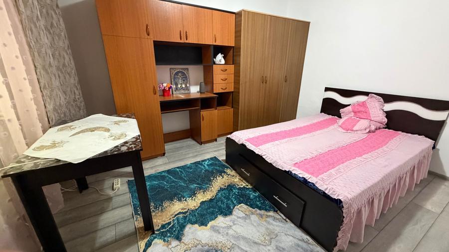 Garsonieră decomandată în Central