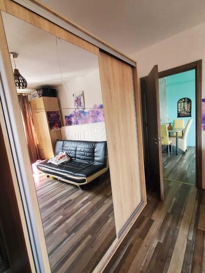 Apartament cu 2 camere nedecomandat în Central