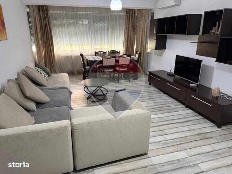 Apartament cu 2 camere decomandat în Politehnica