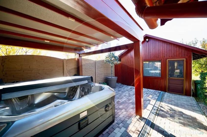 Casă cu 5 camere cu Teren 2687 Mp în Mădăras