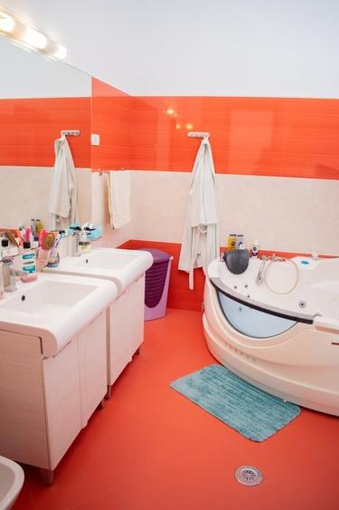Casă individuală cu 5 camere cu Canalizare în Dârza