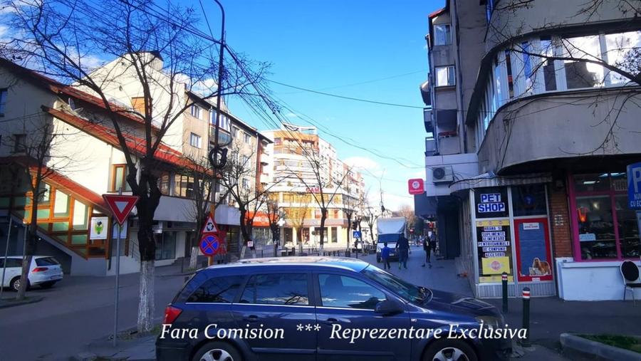 Spațiu comercial, de 92 mp, în Central