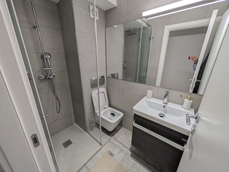 Apartament cu 4 camere, mobilat în Voluntari
