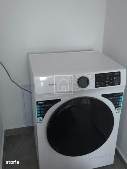 Casă cu 5 camere cu Teren 160 Mp în Cristian