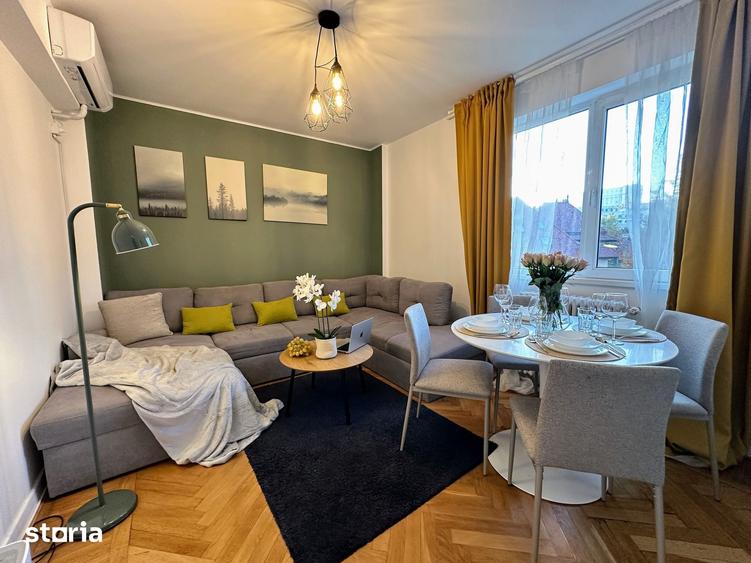 Apartament cu 3 camere în Centrul Civic