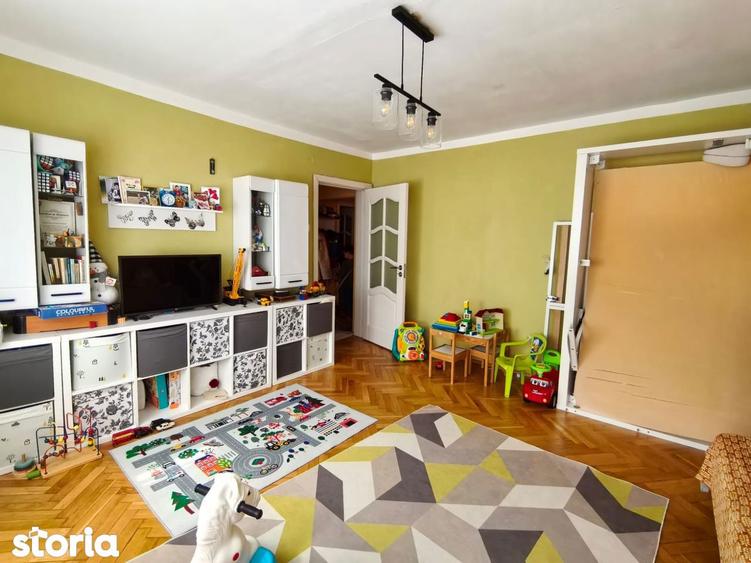 Apartament cu 3 camere decomandat, mobilat în Șagului