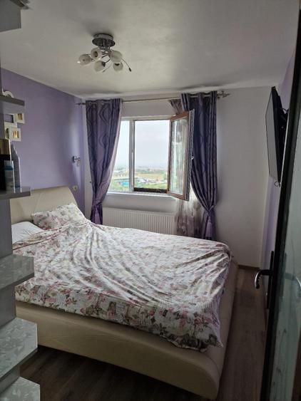 Apartament cu 3 camere decomandat în Dărmănești